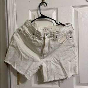 Old Navy Women's Cream Jean Shorts